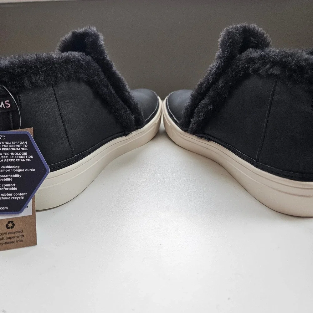 TOMS Slip On Sneaker Booties Womens 7 Black Leather Faux Fur Platform Minimalist